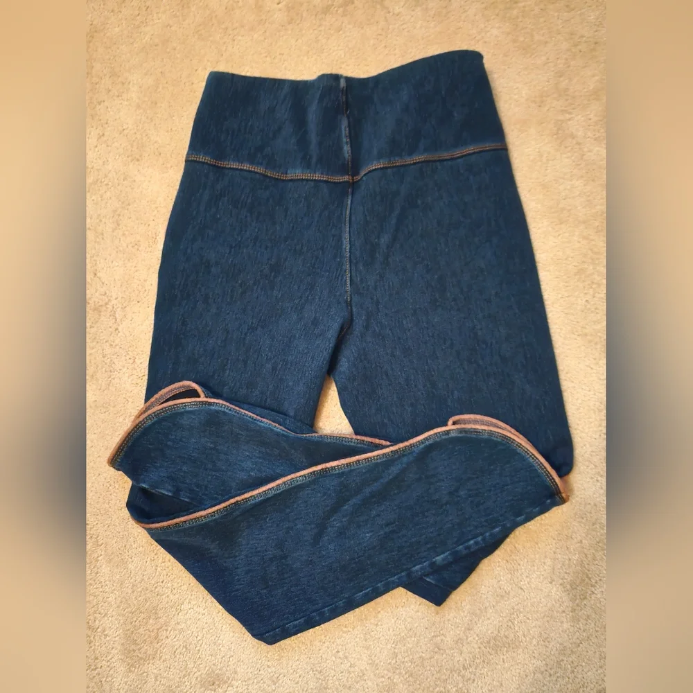 Lysse Stretch Pull Up - Leggings With Stripped Leg - Picture 2 of 8